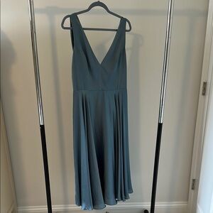 Elegant Blue Sleeveless Dress